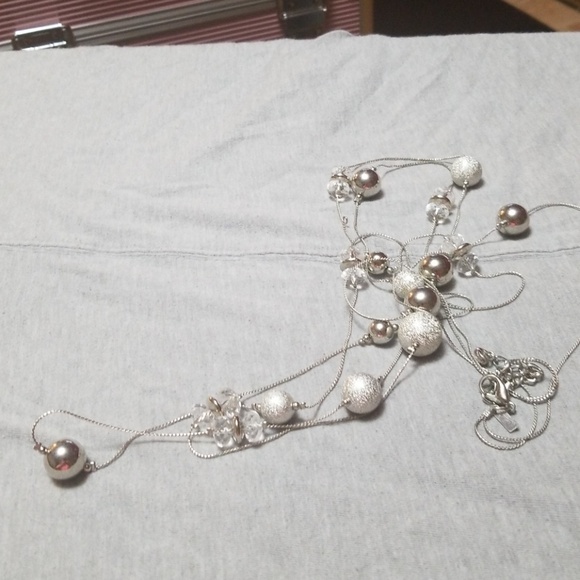 Long beaded necklace - Picture 2 of 3